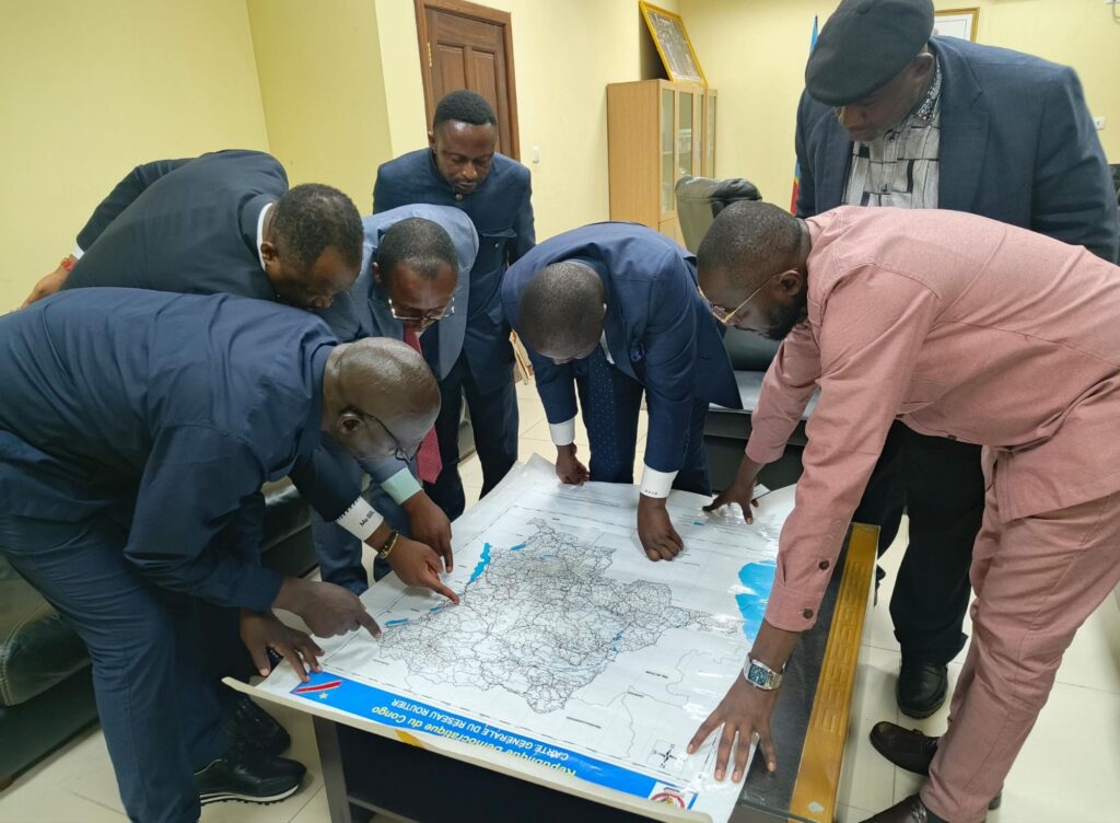 img-20250324-wa06512099287668606250579-1024x752 RDC-Développement rural : une délégation du Haut-Uélé reçue par le ministre Muhindo Nzangi