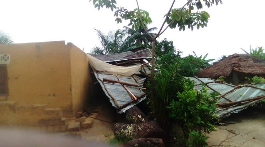 img-20250402-wa02358731220043555088238 Tempête à Vitsumbi : dégâts matériels et perturbation des cours à l’Institut Kyaviboko
