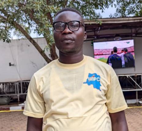 img-20250408-wa00373319881949202356430 Ituri-Aru: le journaliste Parquet Job adresse un jet de fleurs en signe de solidarité au nouveau comité de l’UNPC