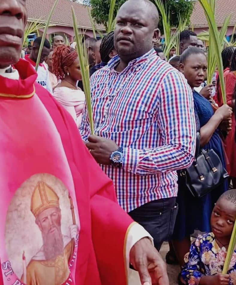 img-20250413-wa01938768653434488072425 Dimanche des Rameaux : Me Augustin KURATABO MUSUBI appelle à la paix et à l'espérance pour l’Ituri et toute la RDC