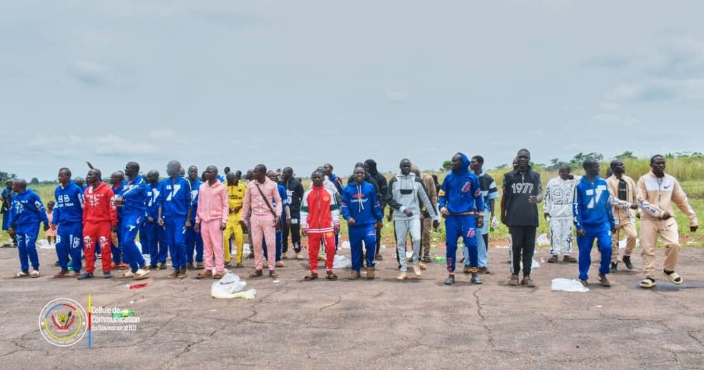 img-20250413-wa03161776177311107323957-1024x538 Haut-Uele : 276 nouvelles recrues s'envolent pour la formation militaire à Kamina