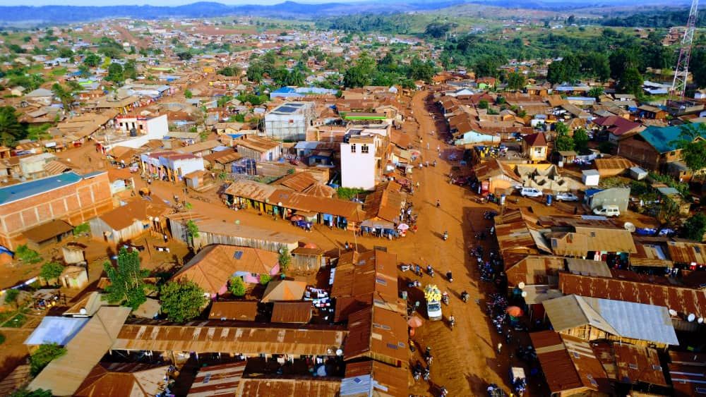 img-20250415-wa01457049675667011625838 Haut-Uele/Watsa : une maison d'achat d'or dévalisée par des bandits armés à Moku