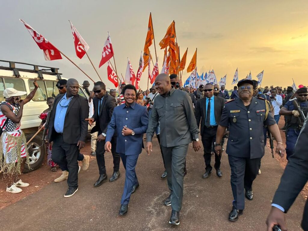 10000244315057586143374634953-1024x768 E.G.O - Conférence interprovinciale : Le Gouverneur Paulin Lendogolia Lebabonga à Isiro pour une synergie régionale