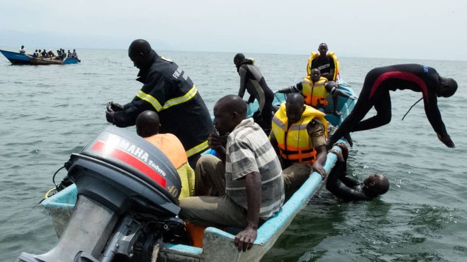 img-20250505-wa01134574871884695615638 Ituri/Lac Albert : recrudescence des vols de moteurs hors-bords, la FECOPELA s’insurge contre l’inaction des autorités