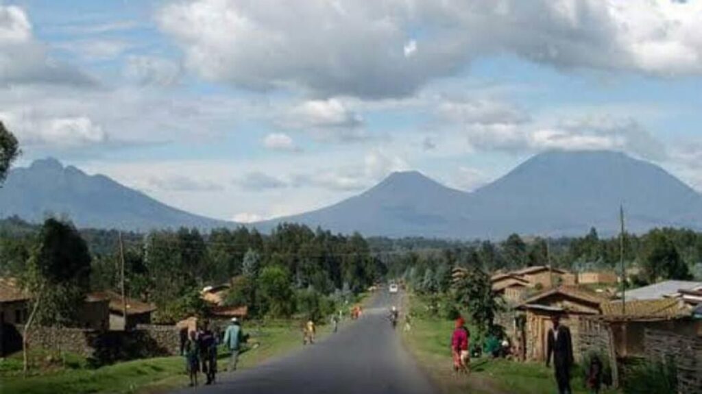 img-20250512-wa04443322148415829442150-1024x575 Massacre nocturne à Kabale Katambi (Nord-Kivu) : une famille entière exterminée dans une attaque armée