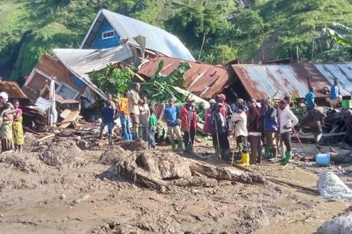 img-20250517-wa00244504559361581469257 Sud-Kivu : des familles sinistrées à Mukwija, Kinyezire et Nyabibwe dorment toujours à la belle étoile