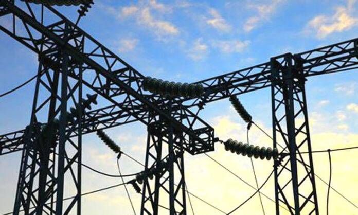 img-20250529-wa00685413280603104922808 Bunia: sous des câbles à haute tension, les commerçantes du marché Kanyasi alertent sur un danger permanent et interpellent l'état congolais