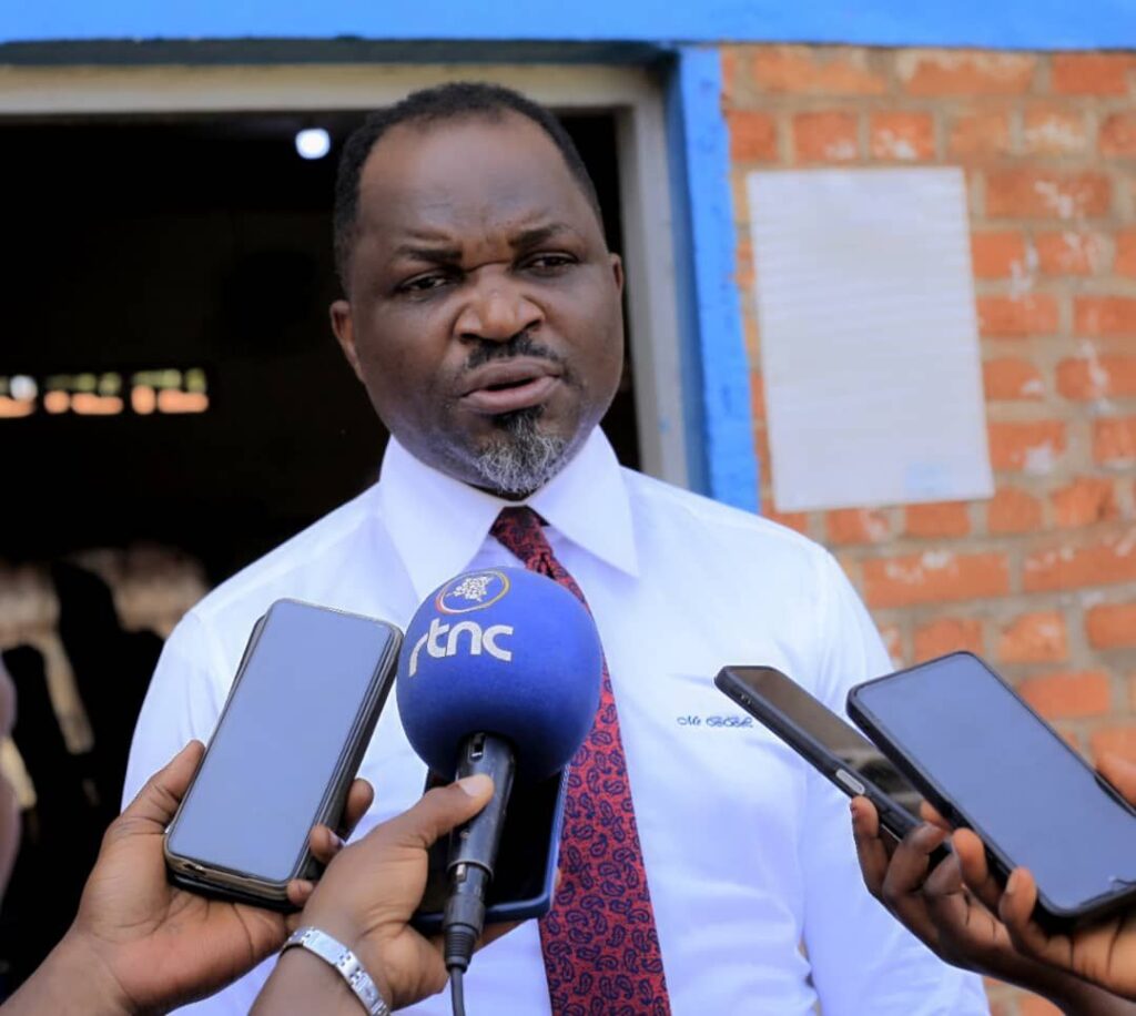 img-20250531-wa00434110858998388028377-1024x916 Haut-Uele/audition du ministre Didier Meduama à l'assemblée provinciale : le député Bismick Boele en veilleuse pour le suivi des recommandations assorties