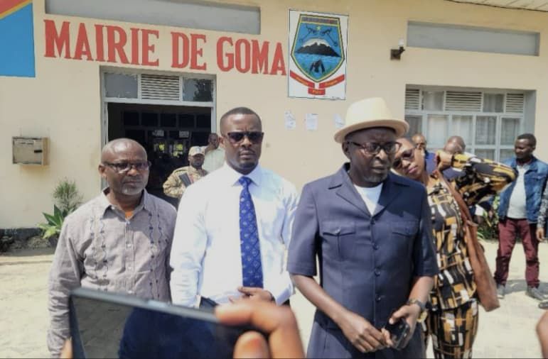img-20250613-wa00008675471711165543396 Goma : le Maire publie un calendrier officiel pour l’évacuation des déchets par quartiers.