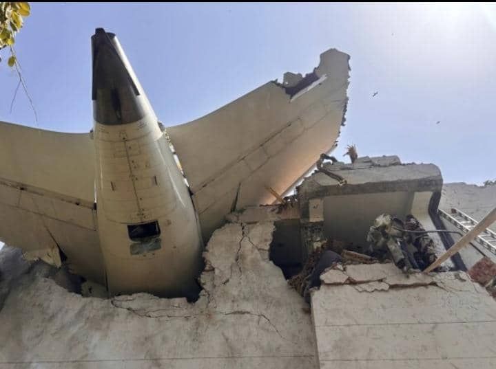 img-20250613-wa00222146908637398978731 Crash aérien en Inde : le vol AI171 d’Air India s’écrase à Ahmedabad – 269 morts confirmés