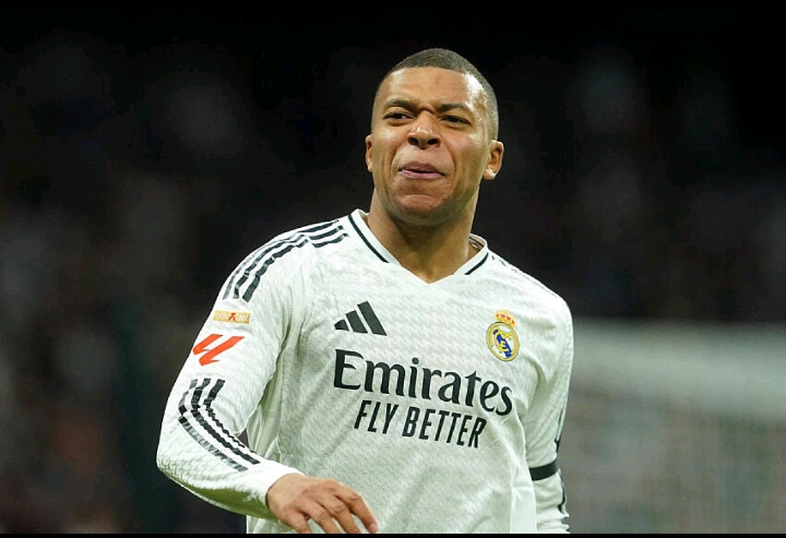 screenshot_20250619-160848_17086415880215399858 Coup dur pour le Real Madrid : Kylian Mbappé hospitalisé pour une gastro-entérite aiguë