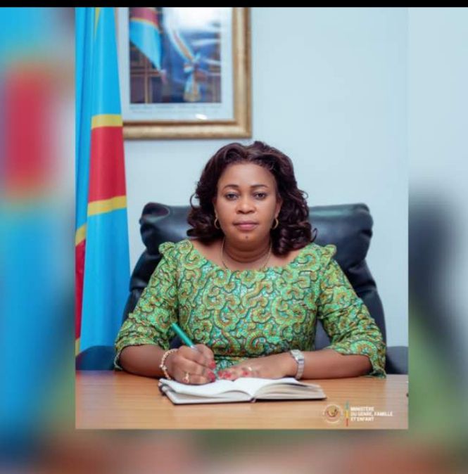 img-20250823-wa01706590936128212397694 Haut Uele : nomination de madame Micheline OMBAE KALAMA à la tête du ministère du genre, famille et enfants un satisfecit pour Dieudonné BUAGUO MOSABI, directeur général de l'ISC/Isiro
