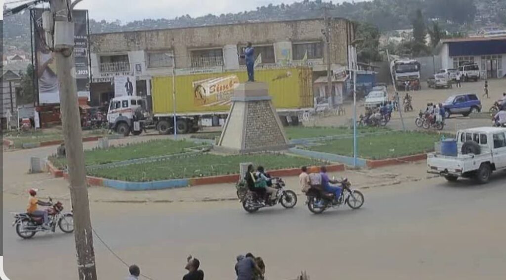 img-20250913-wa03158463149041220851952-1024x568 Nord-Kivu : six maisons pillées à Beni, la société civile dénonce l’insécurité persistante