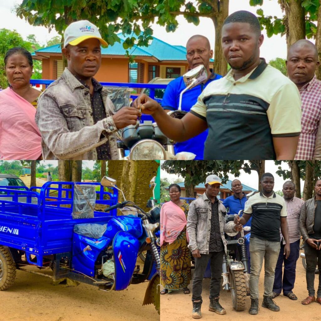 img-20251002-wa01507041495471602399911-1024x1024 Haut-Uélé/Watsa: la Fondation Paulin Kombomaro offre un triporteur aux familles Mayanga pour renforcer le développement local