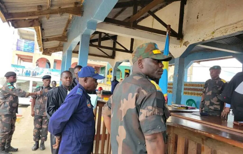 img-20251016-wa00846262687856700620205-1024x651 Ituri : deux officiers FARDC radiés et condamnés pour leur rôle dans le massacre de 43 civils à Komanda