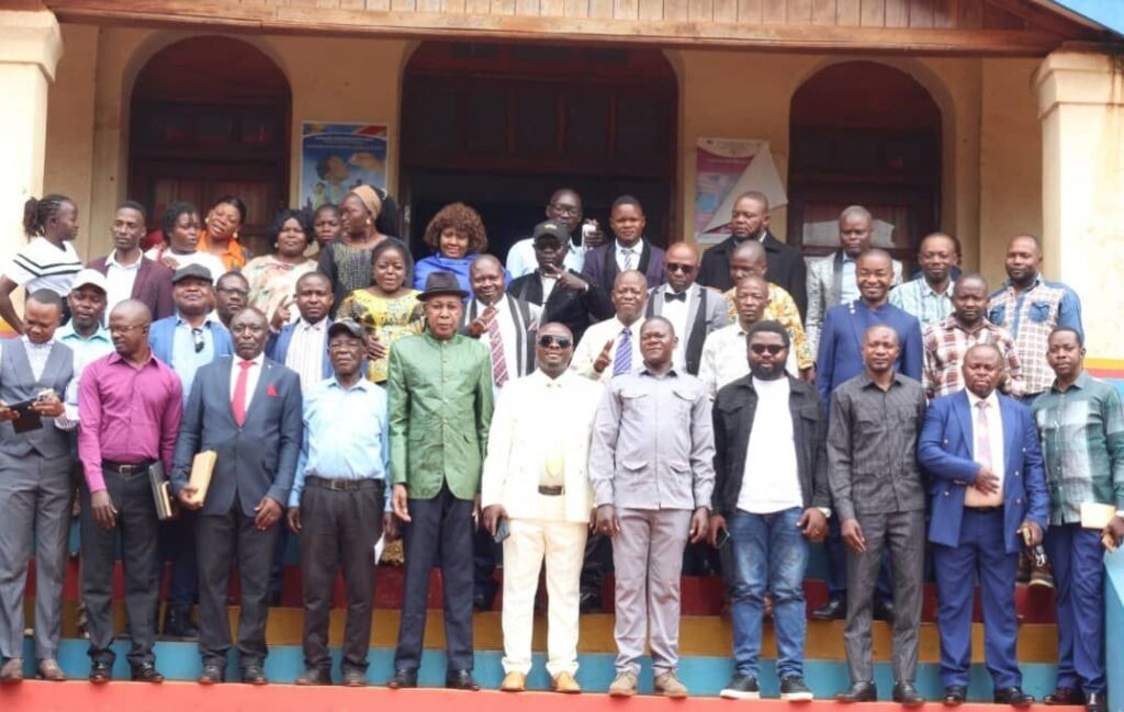 img-20251023-wa00148070100357225915114-1024x649 Haut-Uele/Watsa : M.Kambusa Mulilima Bahati officiellement à la tête du Bureau des Mines