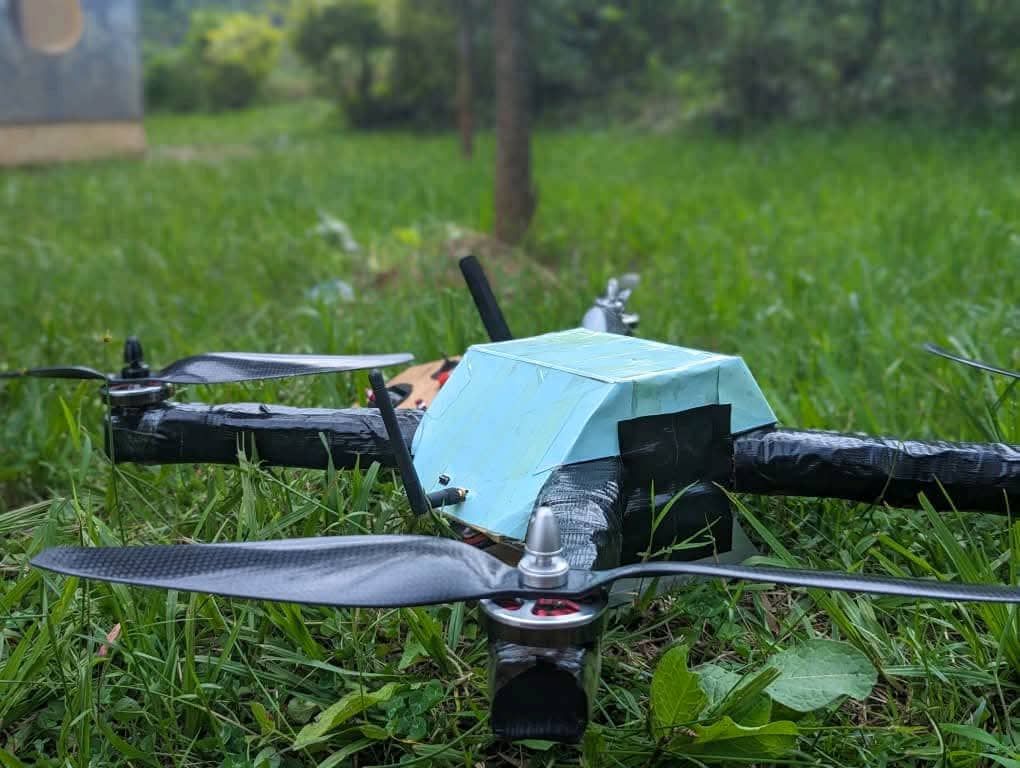 img-20251104-wa02176531092720195246704 Butembo : un étudiant de l’UCG conçoit un drone de surveillance pour renforcer la sécurité urbaine