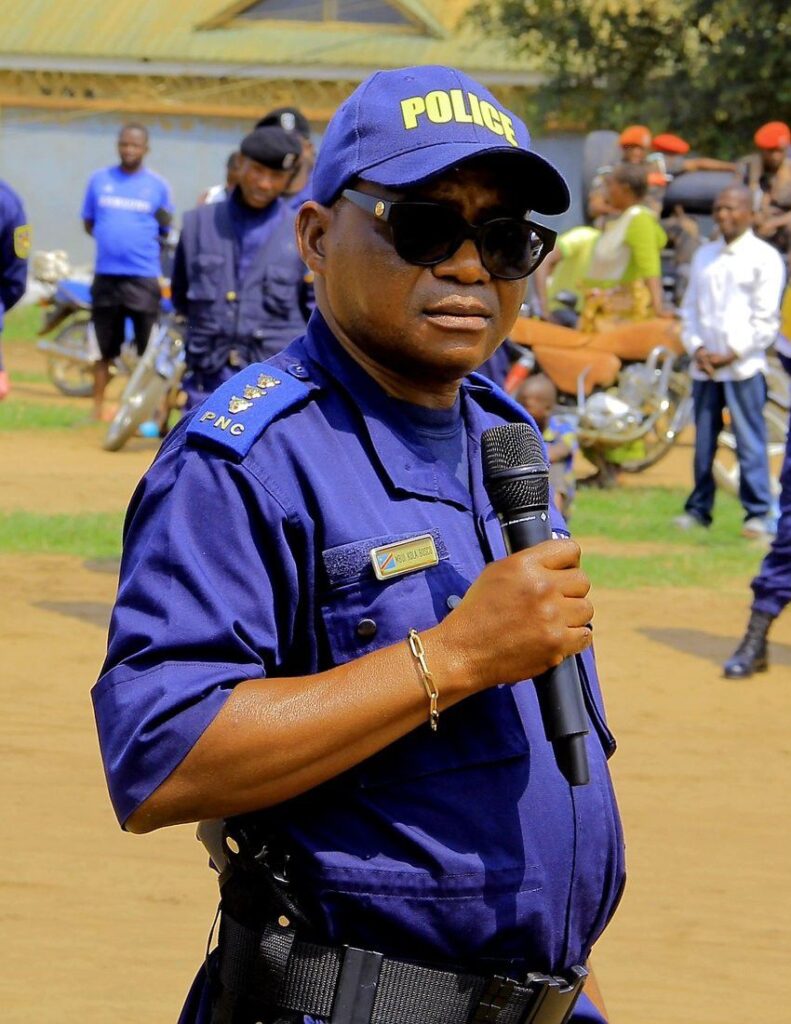 img-20251120-wa01526867655884503062646-791x1024 Bunia : le Maire MBUI KOLA Bosco ordonne la remise en peinture des bâtiments