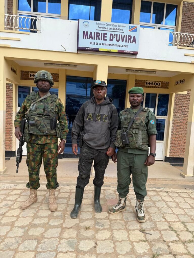 img-20251210-wa03824671147340474049059-768x1024 Uvira, « ville de la résistance », tombe à son tour entre les mains de l’AFC/M23