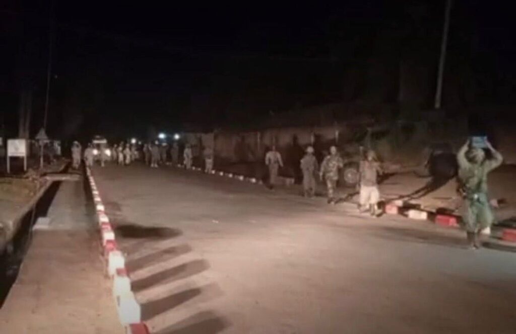 img-20251217-wa04123345981291116296843-1024x664 RDC : les rebelles de l’AFC/M23 amorcent leur retrait de la ville d’Uvira