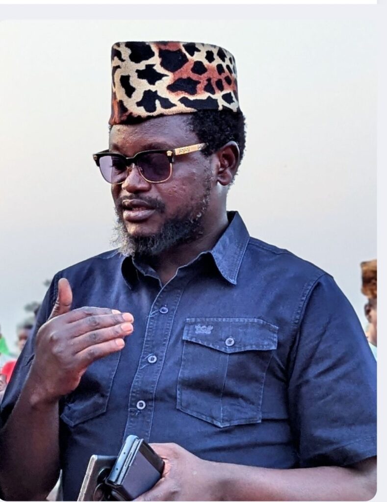 screenshot_20251224-2004066898660418002666021-789x1024 Watsa : le chef Jean-Paulin Kombomaro Banda Isabu articule unité sociale et feuille de route du développement 2026