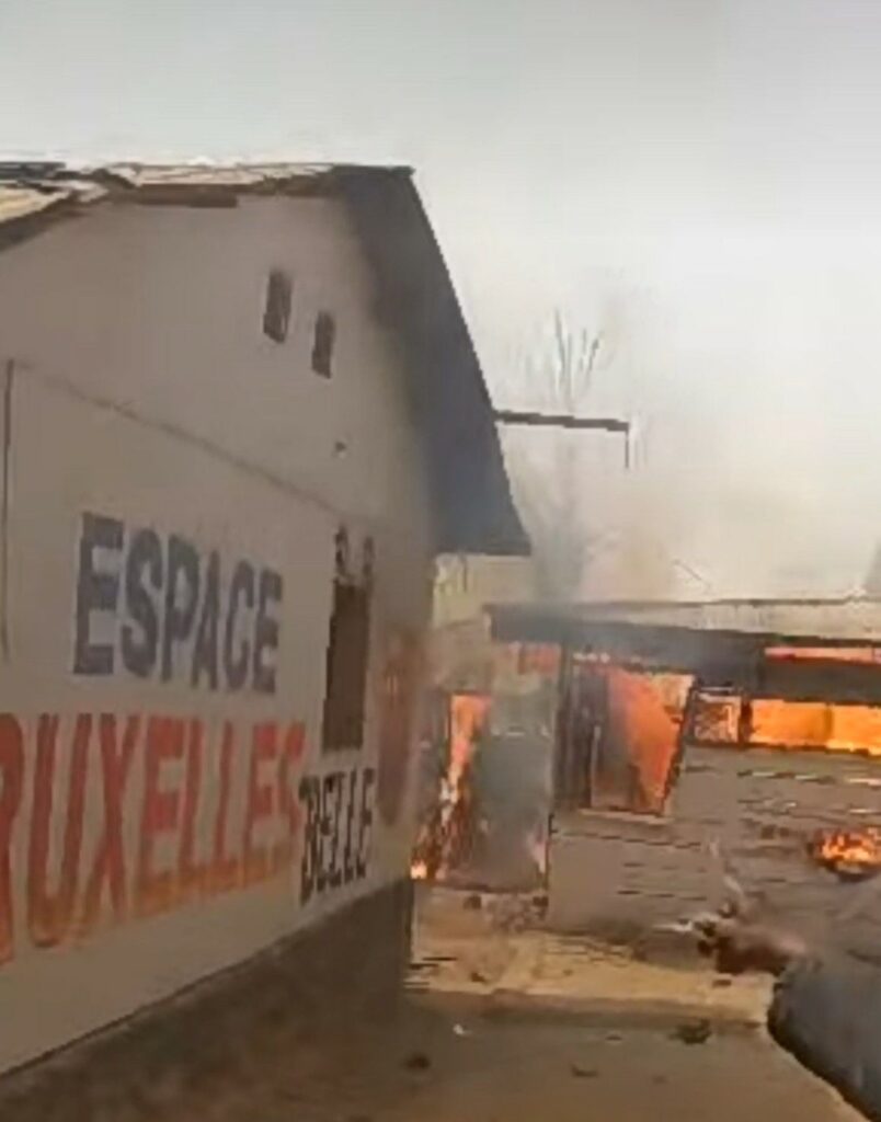 img-20260121-wa01711486686953084589053-804x1024 Ituri : un incendie ravage l’espace Bruxelles à Komanda
