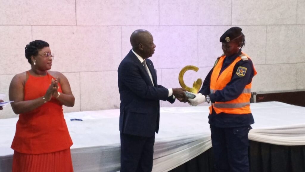 img-20260417-wa00411107050871029684921-1024x576 RDC : le député Jean-Marc Mambidi Koloboro prend part au lancement de la campagne de vaccination contre la Poliomyélite, Rubéole et Rougeole à Kinshasa