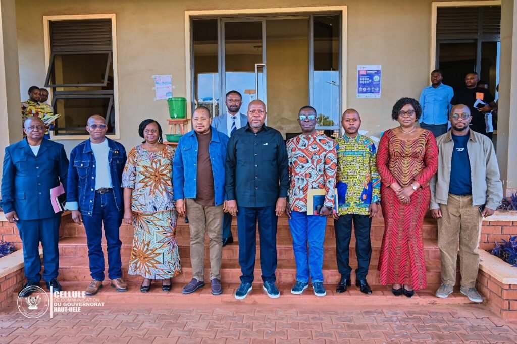 img-20260821-wa043015723425433436526738-1024x682 Haut-Uele : le gouverneur Jean Bakomito et les élus nationaux unissent leurs efforts face à Ebola et aux défis du développement