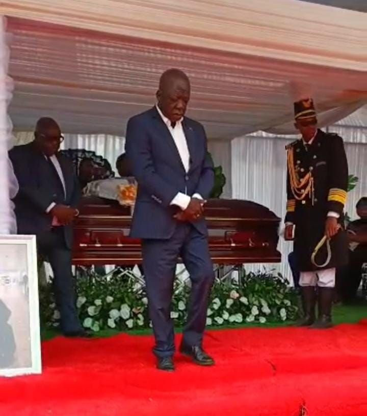 img-20260924-wa01948637329147975706509 Nécrologie : à Kinshasa, le député national Dr Jean-Marc Mambidi et les notables du Haut-Uélé aux côtés de la famille de Magloire Ikeli